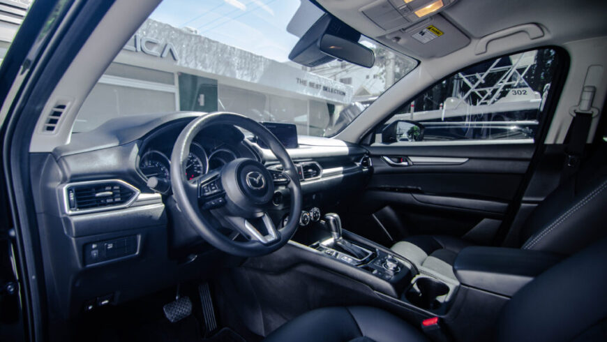 Mazda CX-5 Sport 2017 Interior
